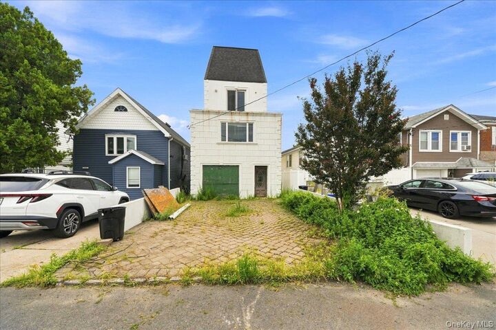 Property Photo: 3238 Tierney Place NY 10465