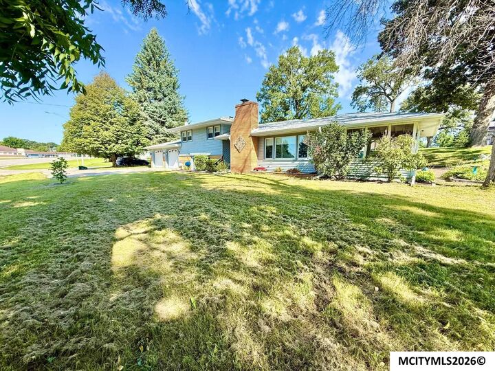 Property Photo: 610 W Congress IA 50458