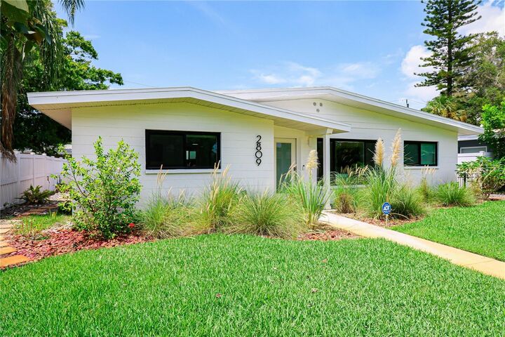 Property Photo:  2809 46th Street S  FL 33711 