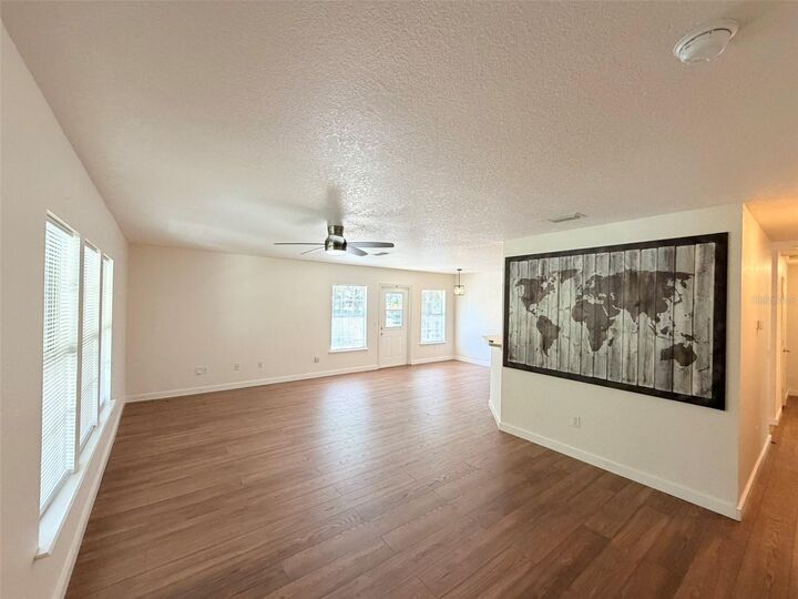 Property Photo:  5722 SW 85th Street  FL 32608 