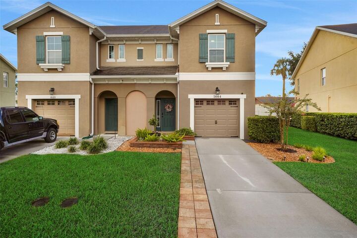Property Photo: 1664 Peterson Place FL 32773