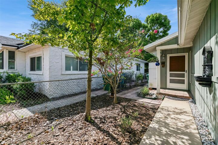 Property Photo:  1016 Aragon Avenue  FL 32789 