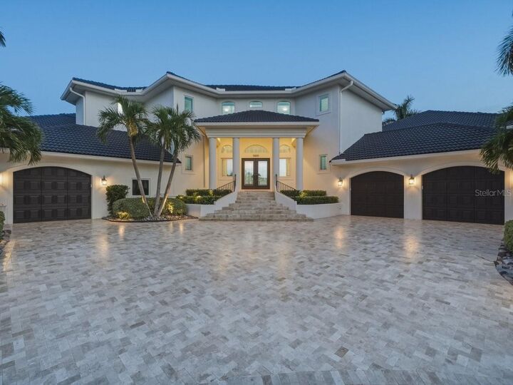 Property Photo: