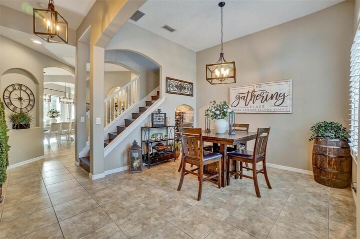 Property Photo: 324 Tudor Spring Court FL 32828