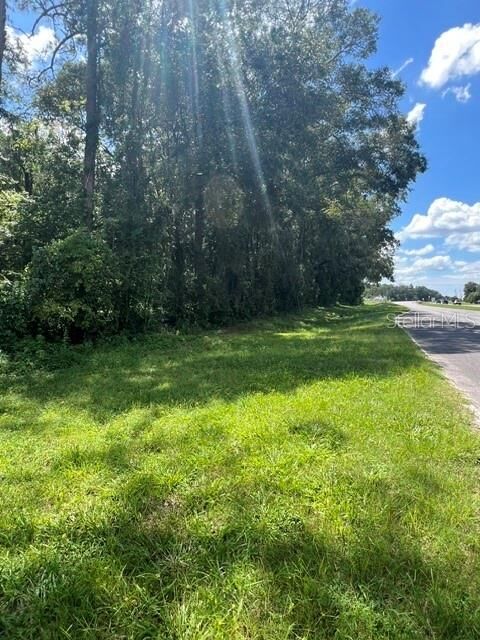 Property Photo: 16958 NW US Hwy 441 Highway NW FL 32643