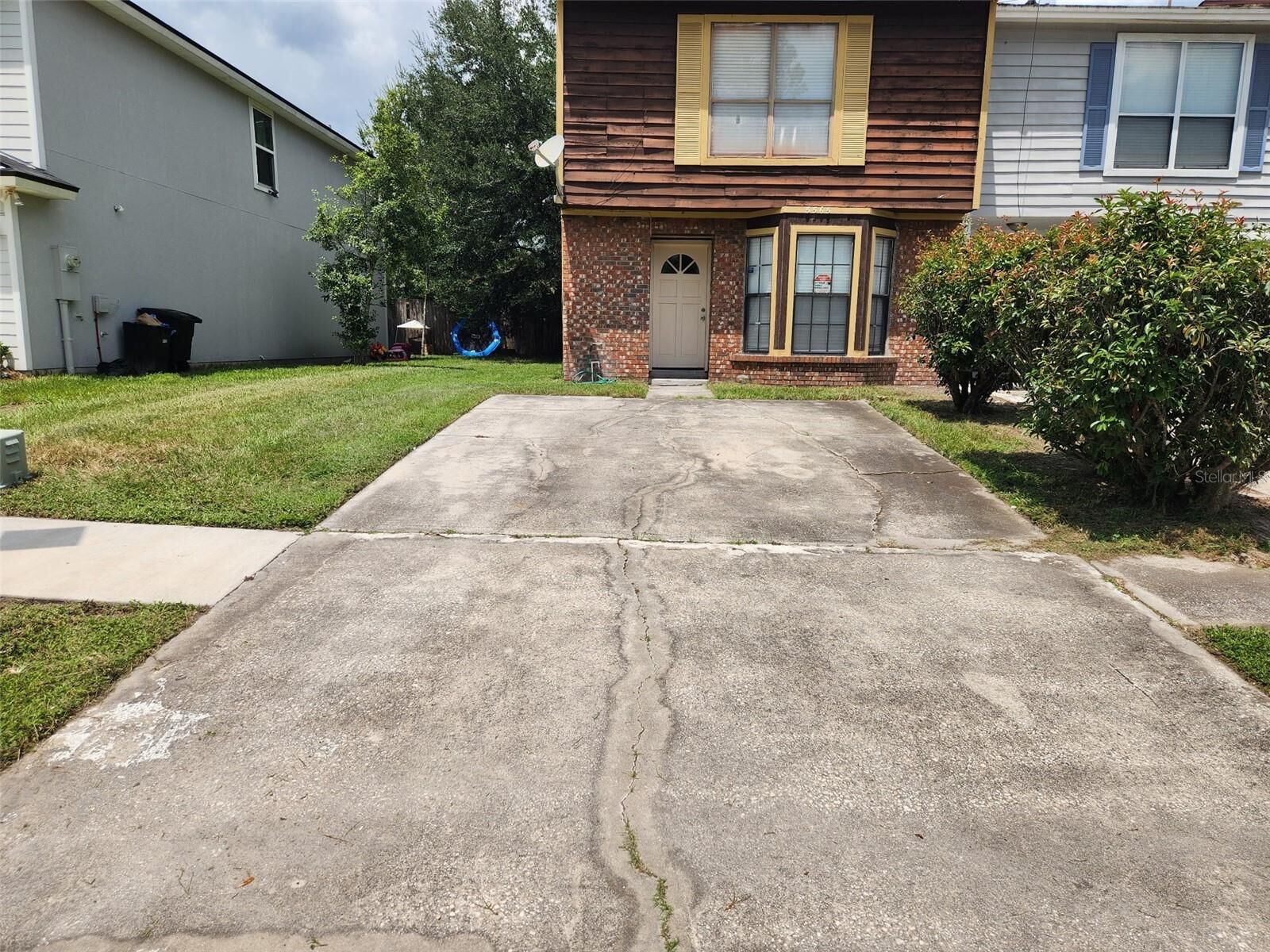 Property Photo: 5565 N Cabot Drive FL 32244