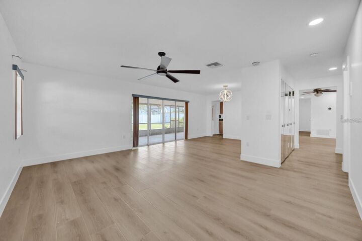 Property Photo: 8135 Sandberry Boulevard FL 32819