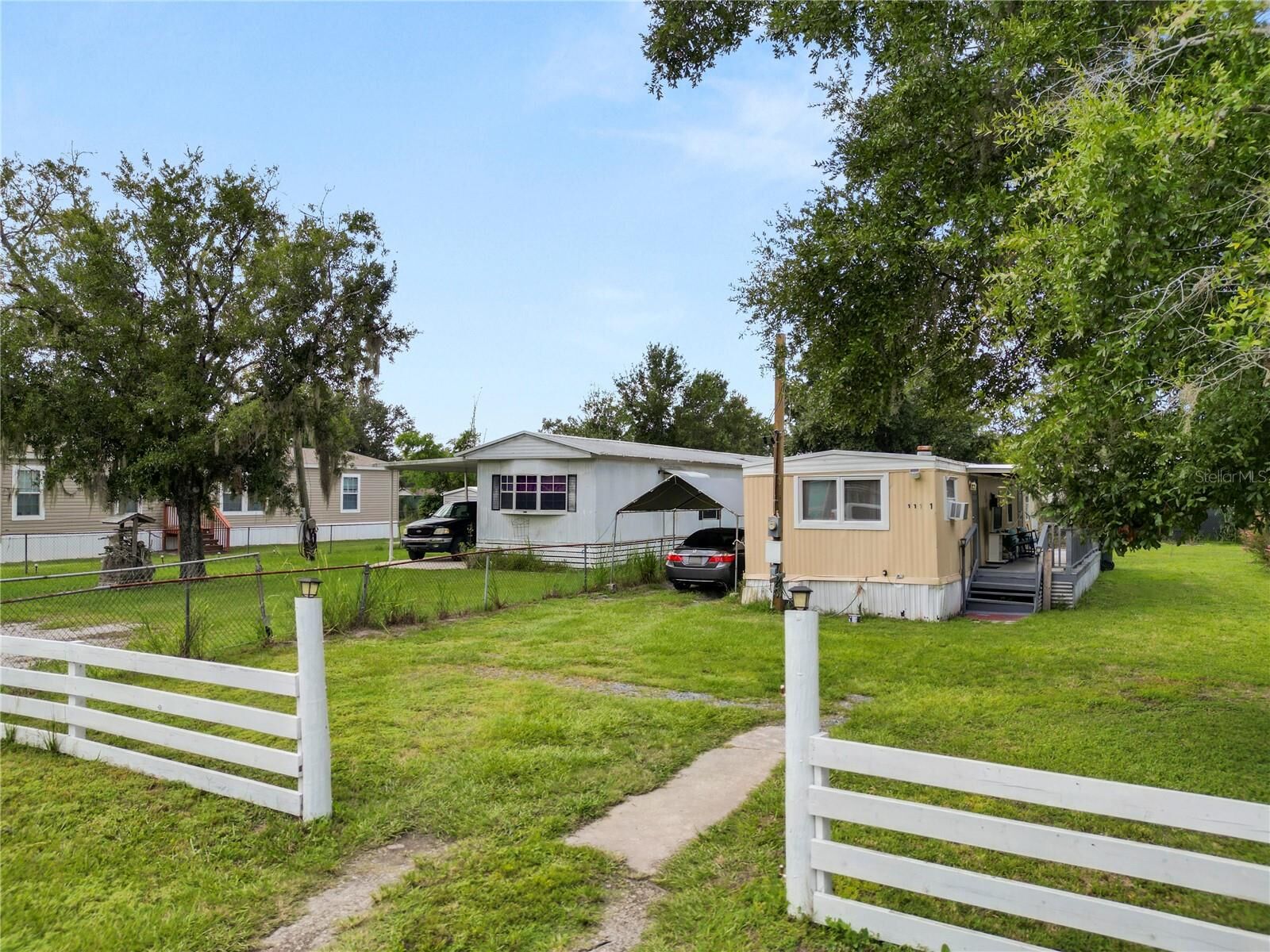 Property Photo: 1111 S Terry Avenue FL 33815