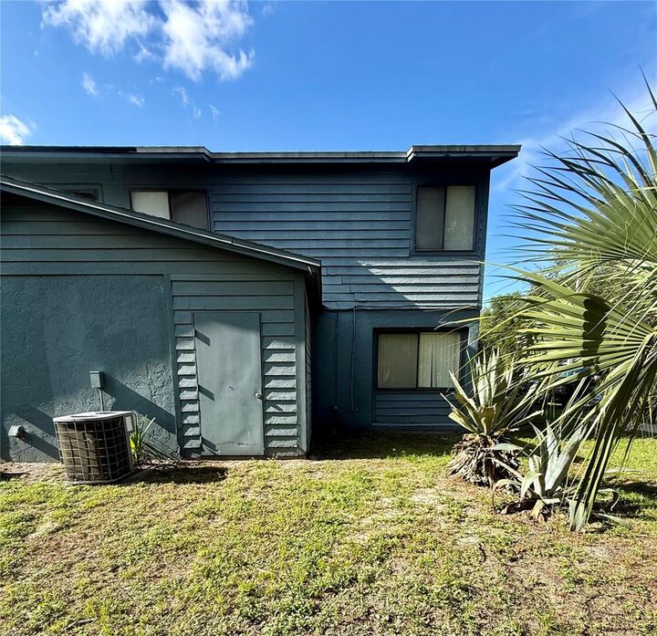 Property Photo: 753 SW 2nd Terrace FL 32601