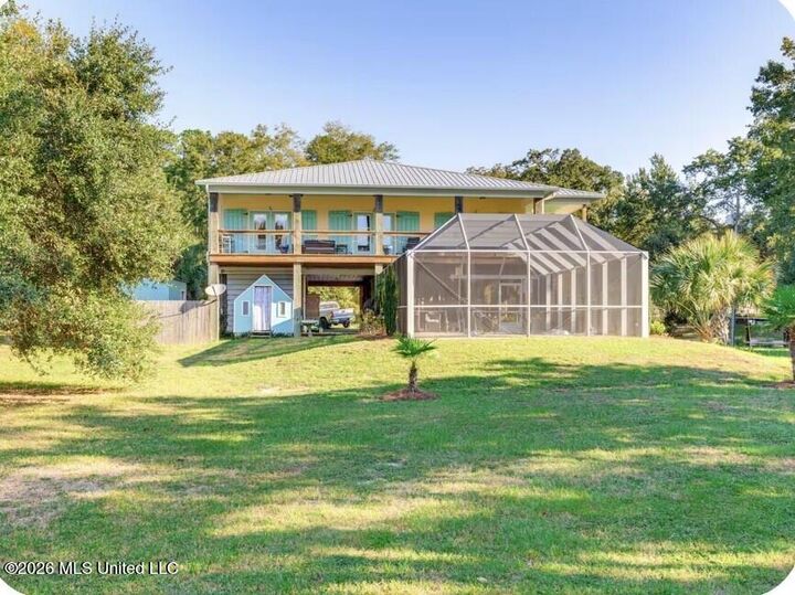 Property Photo:  2001 Vaughandale Drive  MS 39553 