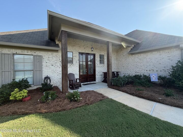 Property Photo: 196 Falls Crossing MS 39110