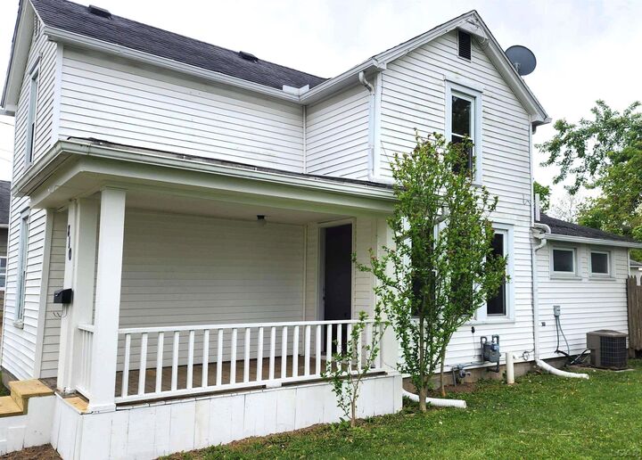 Property Photo: 810 Division Street MI 49221