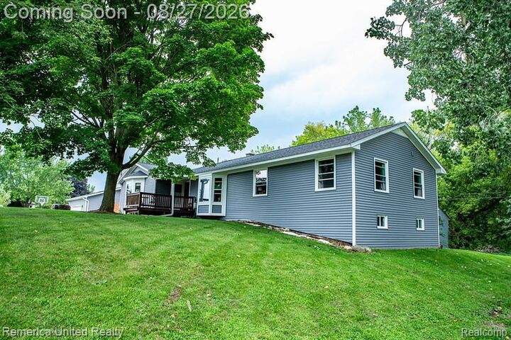 Property Photo: 252 Pinewood Drive MI 48836 9518