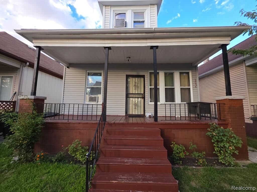 Property Photo: 12630 McDougall Street MI 48212 2283