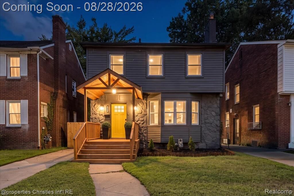 Property Photo: 16581 Mendota Street MI 48221 2819