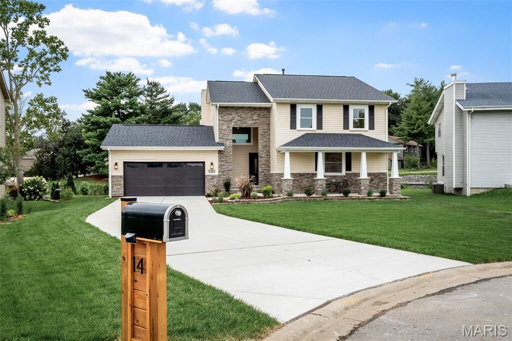 Property Photo:  14 Bayside Court  MO 63367 