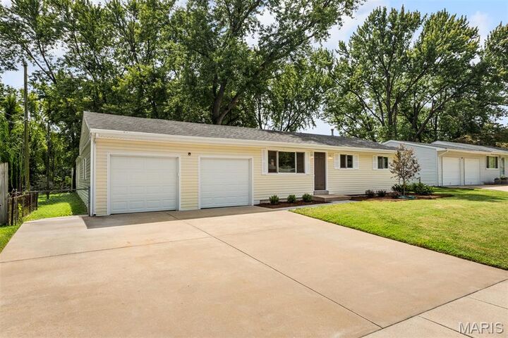 Property Photo:  11482 Essex Avenue  MO 63043 