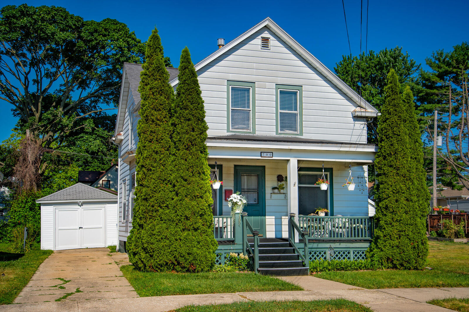 Property Photo:  700 Grove Ave  WI 53405 