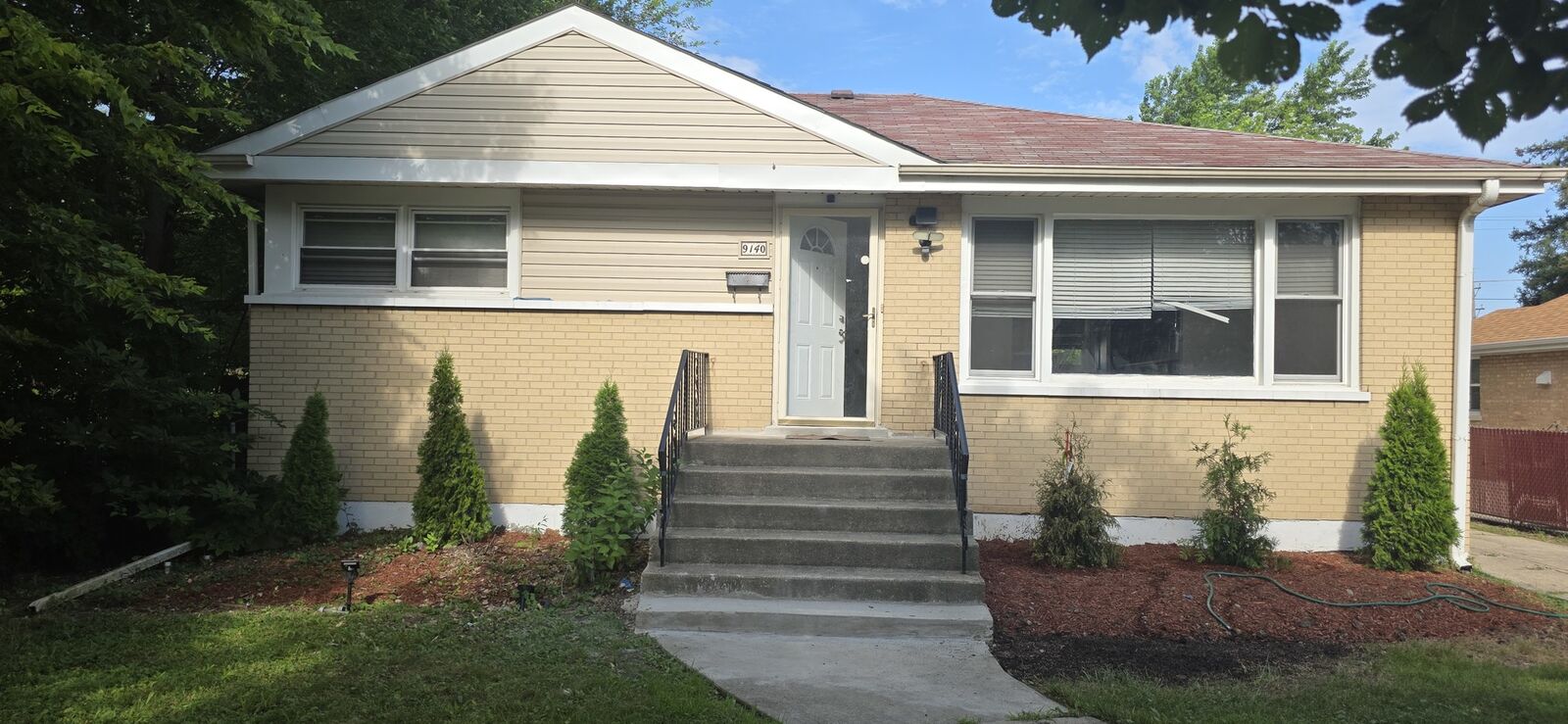 Property Photo:  9140 S Central Avenue  IL 60453 
