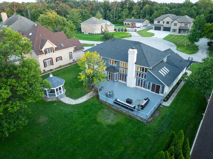 Property Photo:  17W210 Massel Court  IL 60106 