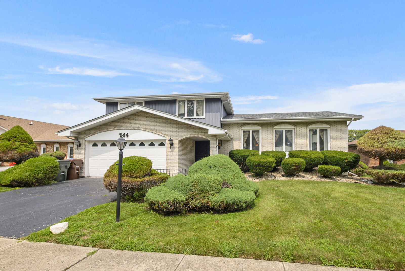 Property Photo: 944 E 193rd Place IL 60425