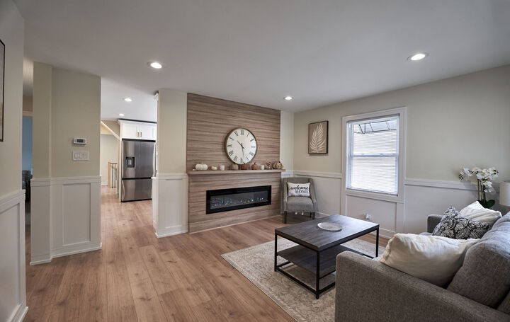 Property Photo:  5347 S 73 Avenue  IL 60501 