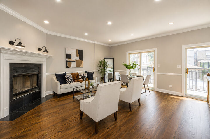 Property Photo: 6651 S Drexel Avenue 1E IL 60637