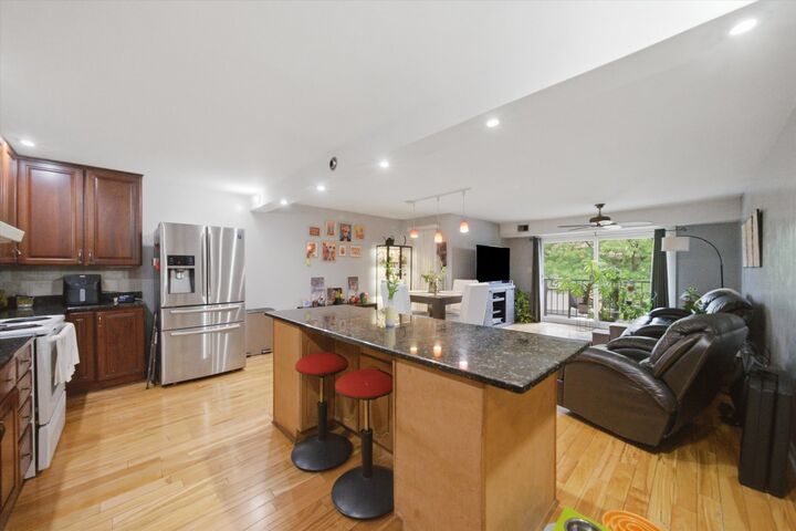 Property Photo:
