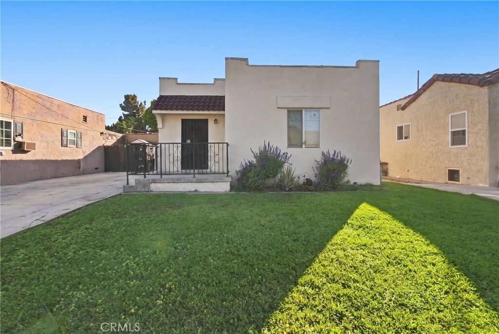 Property Photo: 5037 Gafford Street CA 90040