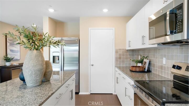 Property Photo:  1374 Noble Rein Drive  CA 92582 