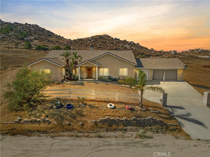 Property Photo:  29715 Central  CA 92567 