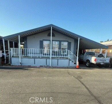 Property Photo: 4616 N River Road 33 CA 92057