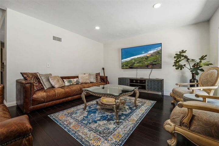 Property Photo: 3136 Frances Avenue CA 91214