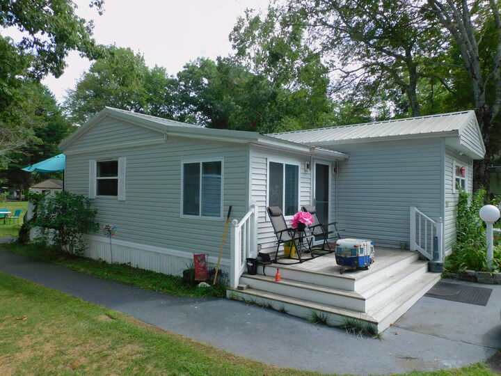 Property Photo: 52 Caincrest Road ME 03909