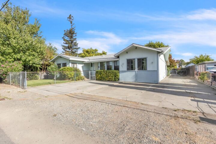 Property Photo: 1901 8th Avenue CA 95961