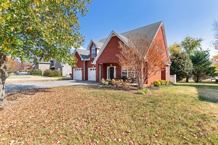 Property Photo: 5130 Reagan Dr TN 37129