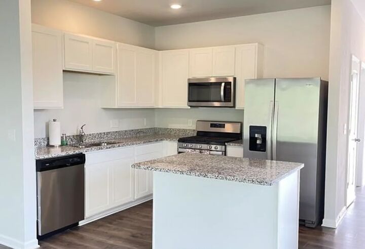 Property Photo: 1054 Woodbridge Blvd TN 37090