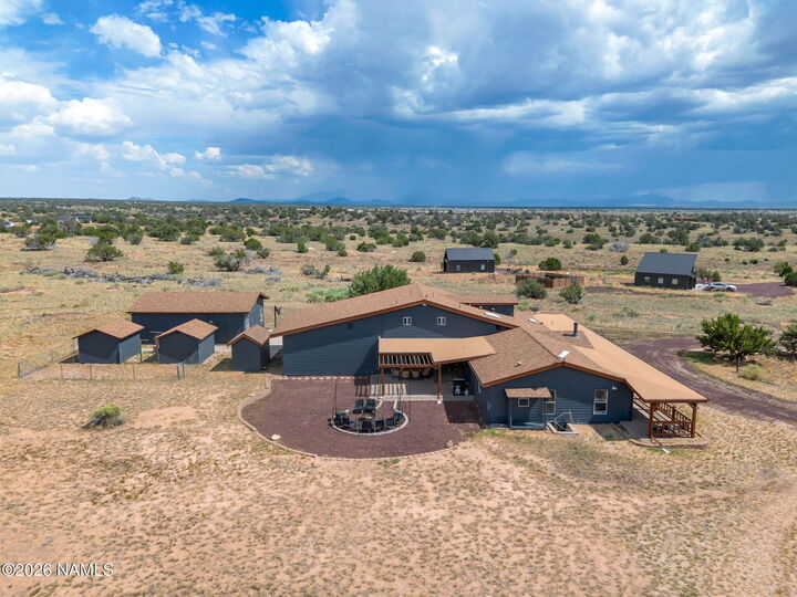 Property Photo:  5769 N Woodland View Road  AZ 86046 