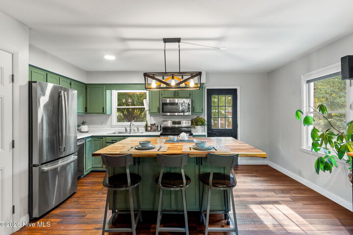 Property Photo:  719 Lewis Road  NC 28451 