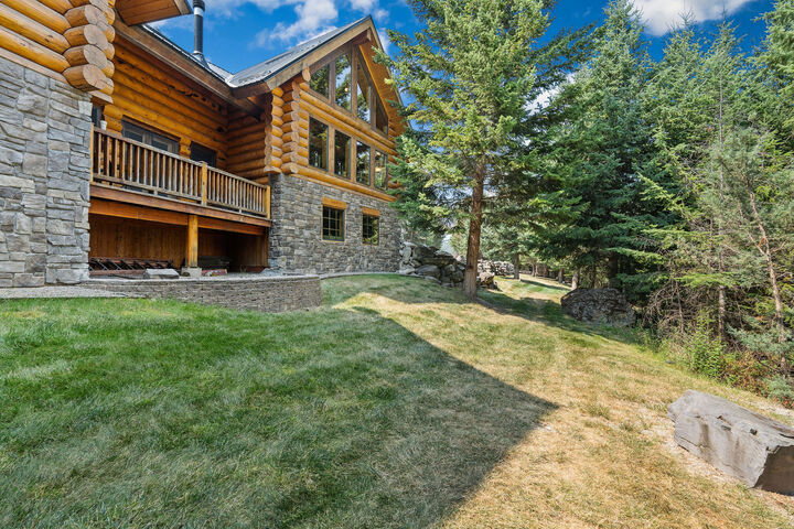 Property Photo: 893 Elias Lane MT 59932