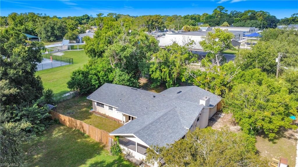 Property Photo: 3414 Portersfield Rd FL 32808