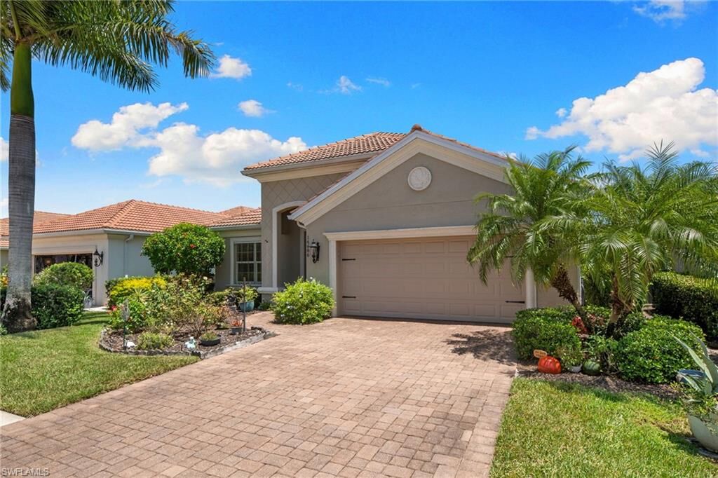 Property Photo:  14686 Sonoma Blvd  FL 34114 