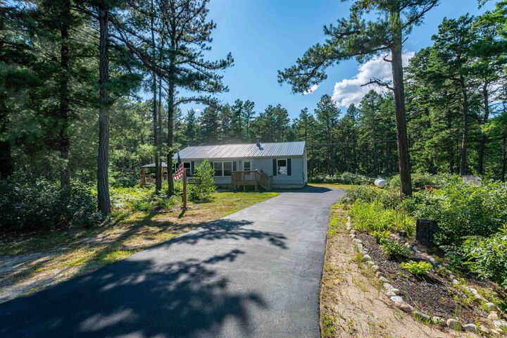 Property Photo:  36 Walnut Loop  NH 03849 