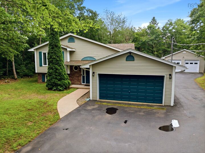 Property Photo:  47 Stone Mount Drive  NS B4C 4A2 