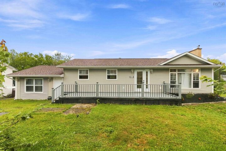Property Photo: 32 Tamarack Circle NS B4C 1E3