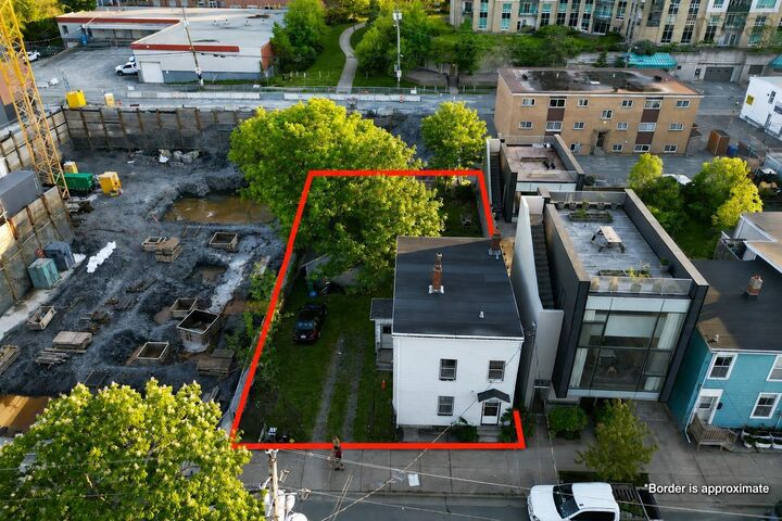 2660 King Street — photo 1