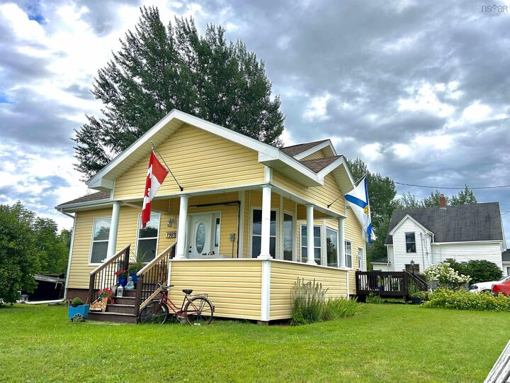 Property Photo:  198 Main Street  NS B0K 1X0 