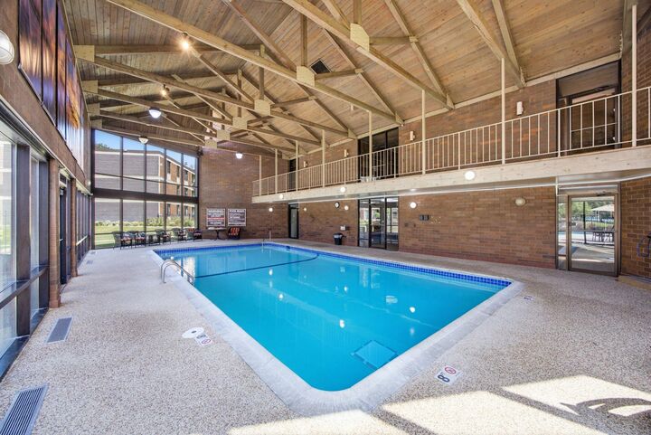Property Photo: 7200 York Avenue S 314 MN 55435