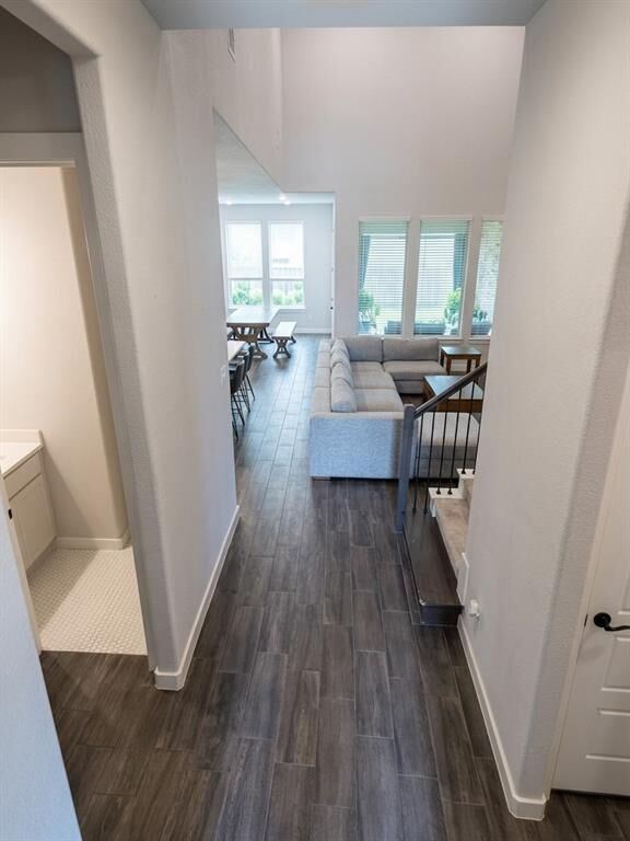 Property Photo: 1708 Birch Street TX 76063