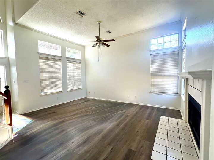 Property Photo: 2229 Chasefield Drive TX 75023